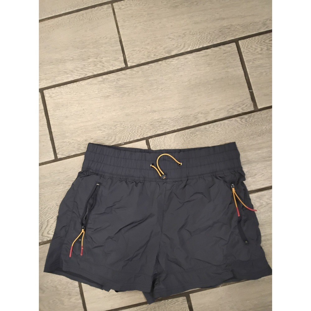 té verde Quilted Puffer Shorts –‎ Navy Blue – Size Small